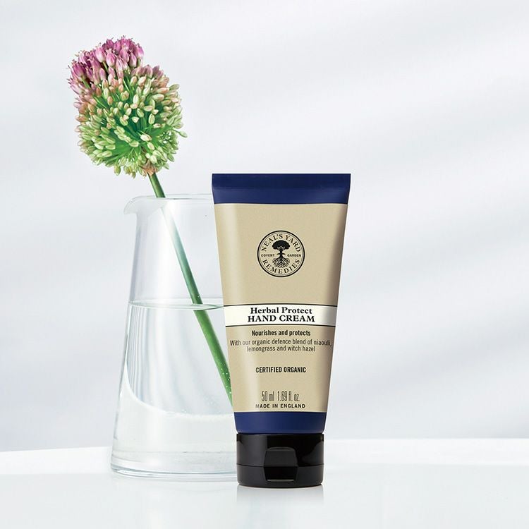 ハーバル プロテクト ハンドクリーム | ニールズヤード レメディーズ