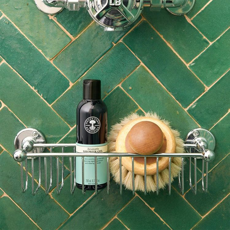 アロマティック シャワージェル | ニールズヤード レメディーズ 公式