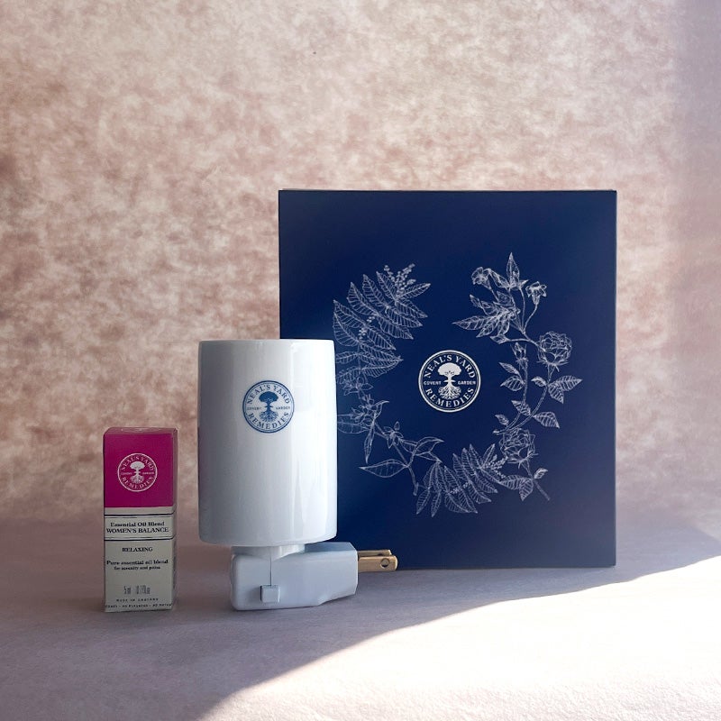 アロマソケットギフト（ウーマンズバランス／ギフト箱入り）